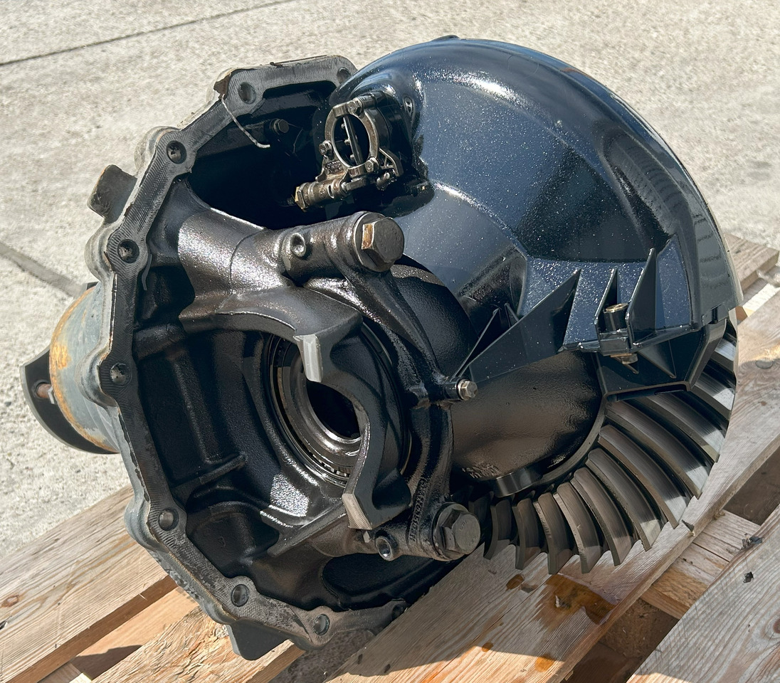 MERCEDES-BENZ DIFFERENTIAL WITH THROTTLE ACTROS MP4 R440-13 2,533 - Eje posterior para Camión: foto 2 MERCEDES-BENZ DIFFERENTIAL WITH THROTTLE ACTROS MP4 R440-13 2,533 - Eje posterior para Camión: foto 2