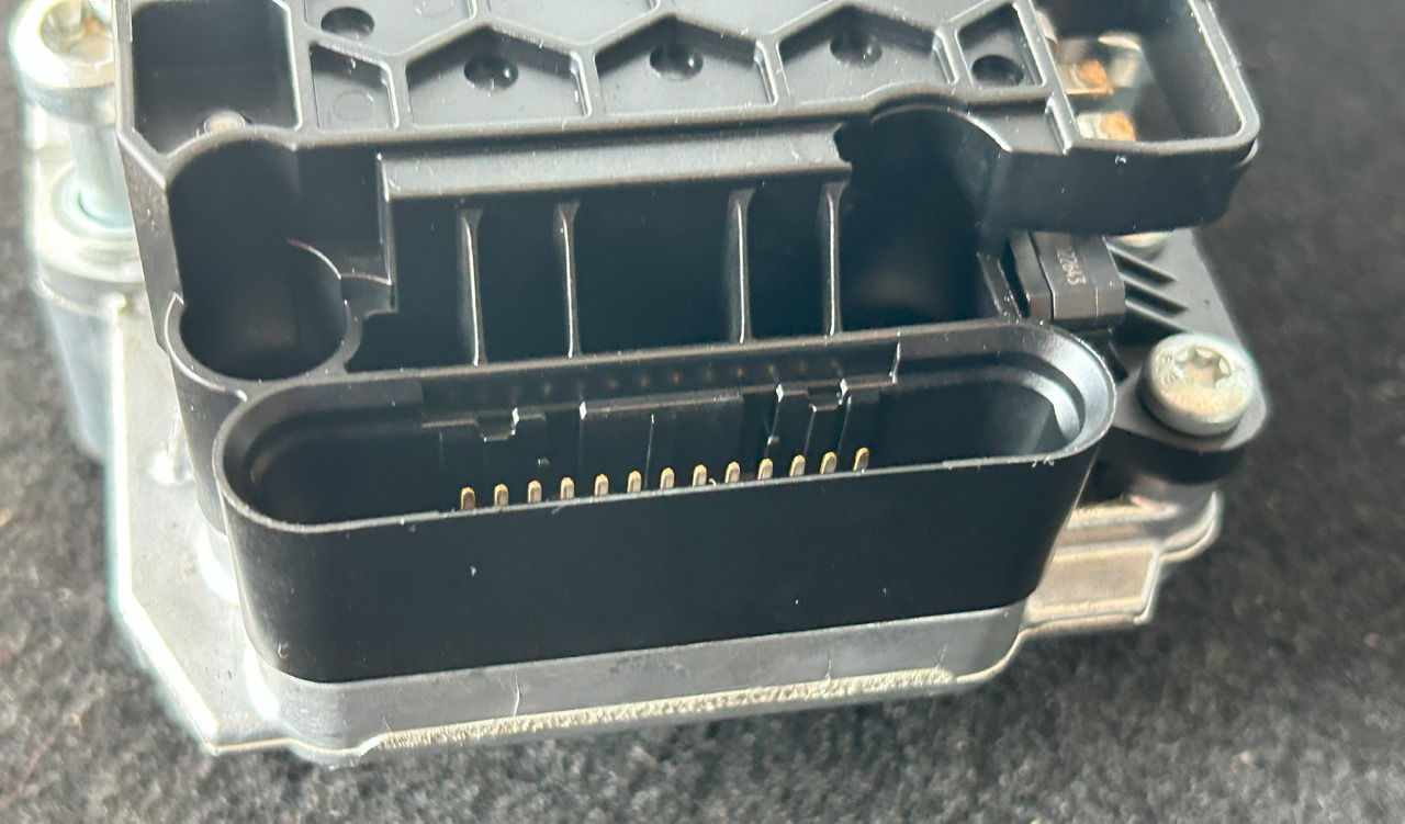 ZF DAF XF 106 530 TRAXON ZF VALVE BLOCK - Unidad de control para Camión: foto 5 ZF DAF XF 106 530 TRAXON ZF VALVE BLOCK - Unidad de control para Camión: foto 5