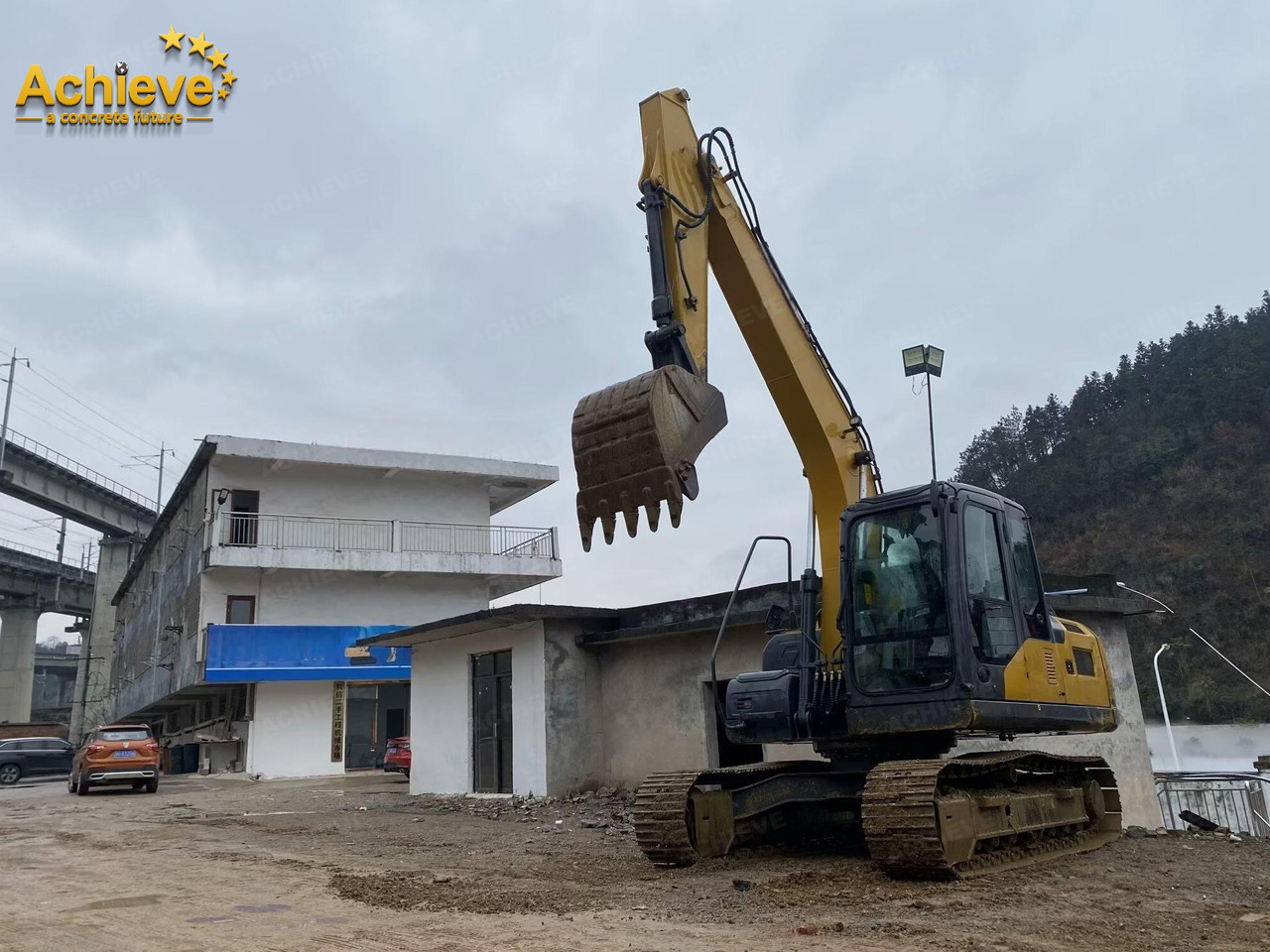 XCMG XE135D 0.32-0.61(0.52) m³ 86/2200 kw/rpm QSF3.8 260 L 99.1 kN 【ACHIEVE】 TOP CONDITION!!! - Excavadora de cadenas: foto 5 XCMG XE135D 0.32-0.61(0.52) m³ 86/2200 kw/rpm QSF3.8 260 L 99.1 kN 【ACHIEVE】 TOP CONDITION!!! - Excavadora de cadenas: foto 5