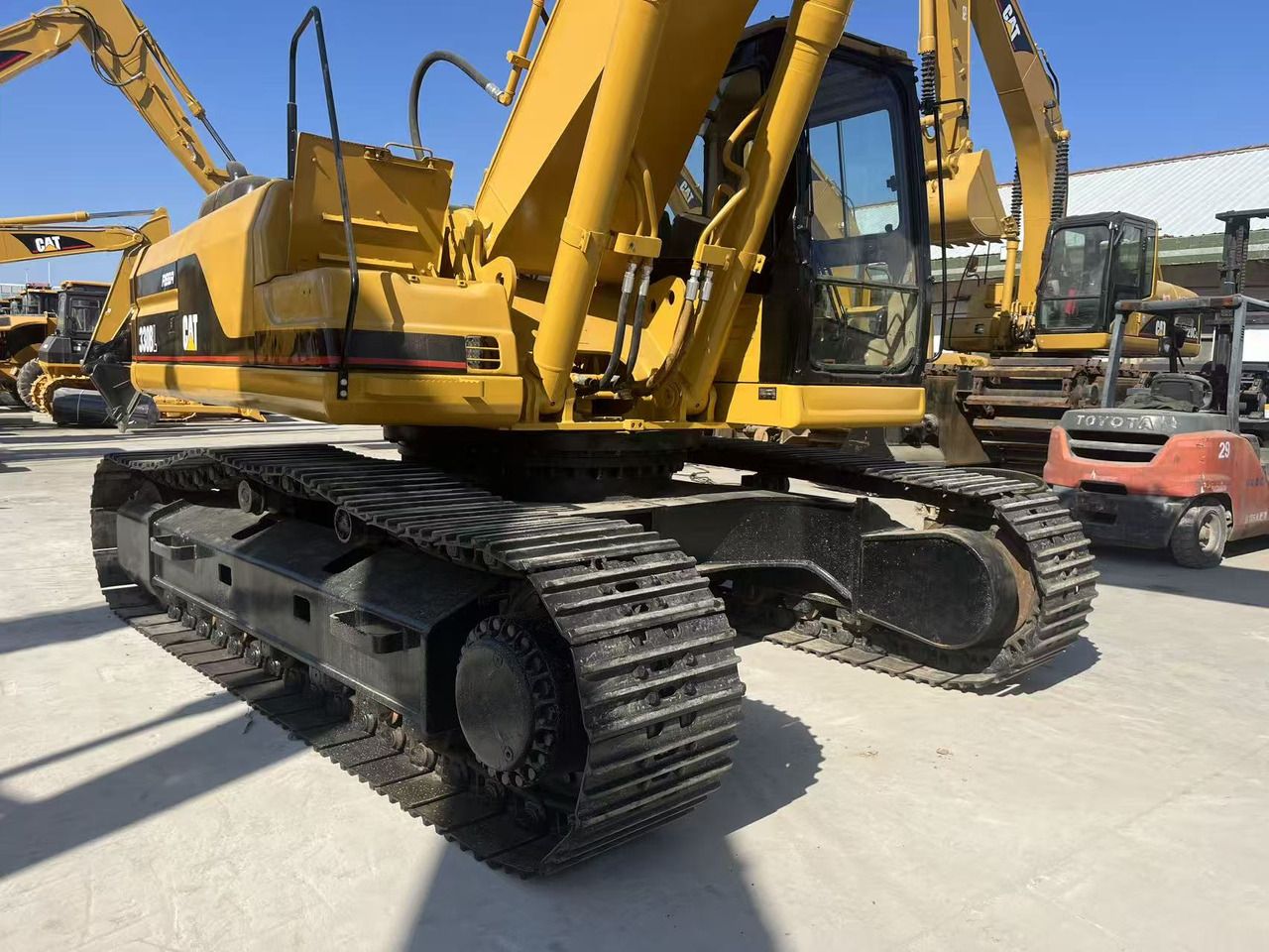 CATERPILLAR 30T Used Excavator Original Caterpillar CAT 330BL for Sale - Excavadora de cadenas: foto 3 CATERPILLAR 30T Used Excavator Original Caterpillar CAT 330BL for Sale - Excavadora de cadenas: foto 3