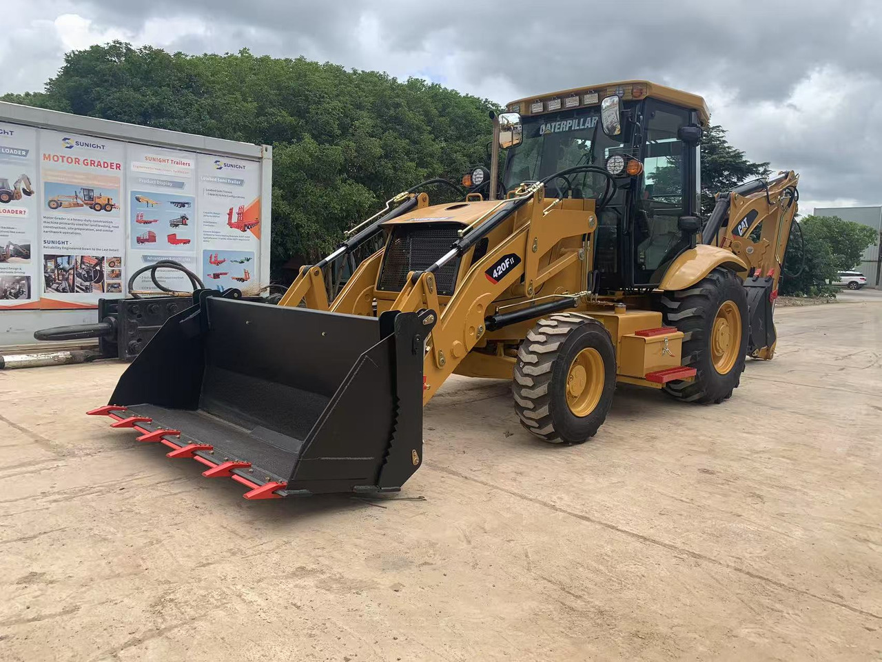 Caterpillar 420F, 420F2 Backhoe Loader with Telescopic Boom - Retroexcavadora: foto 2 Caterpillar 420F, 420F2 Backhoe Loader with Telescopic Boom - Retroexcavadora: foto 2