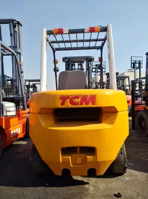 Cheap Secondhand 3 Ton Diesel Forklift Tcm Fd30 Forklift with Triple Mast for Sale - Carretilla elevadora diésel: foto 1 Cheap Secondhand 3 Ton Diesel Forklift Tcm Fd30 Forklift with Triple Mast for Sale - Carretilla elevadora diésel: foto 1