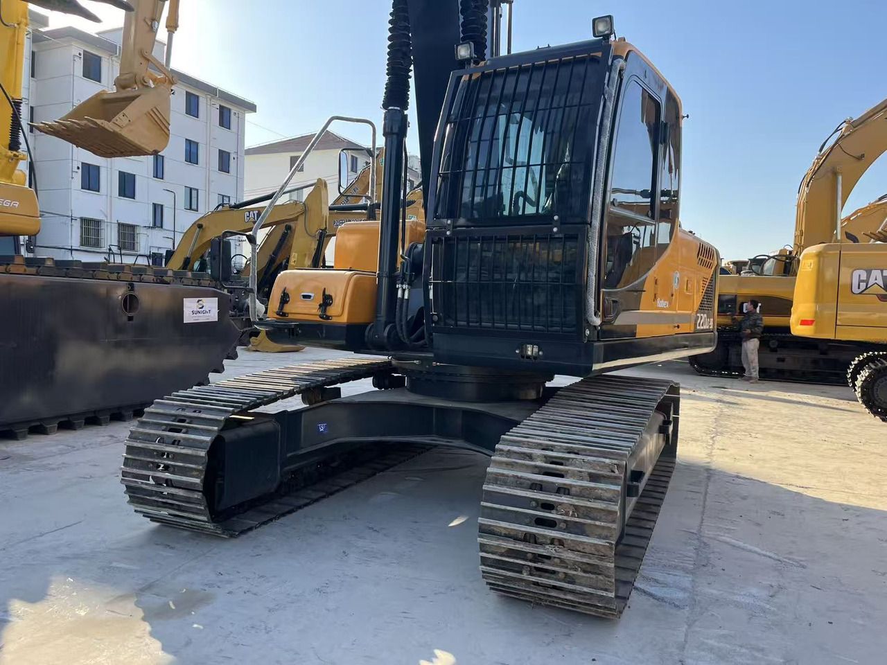 Hyundai 20Ton Hyundai Used Excavator R220LC-9S Crawler Excavator Good Price - Excavadora de cadenas: foto 3 Hyundai 20Ton Hyundai Used Excavator R220LC-9S Crawler Excavator Good Price - Excavadora de cadenas: foto 3