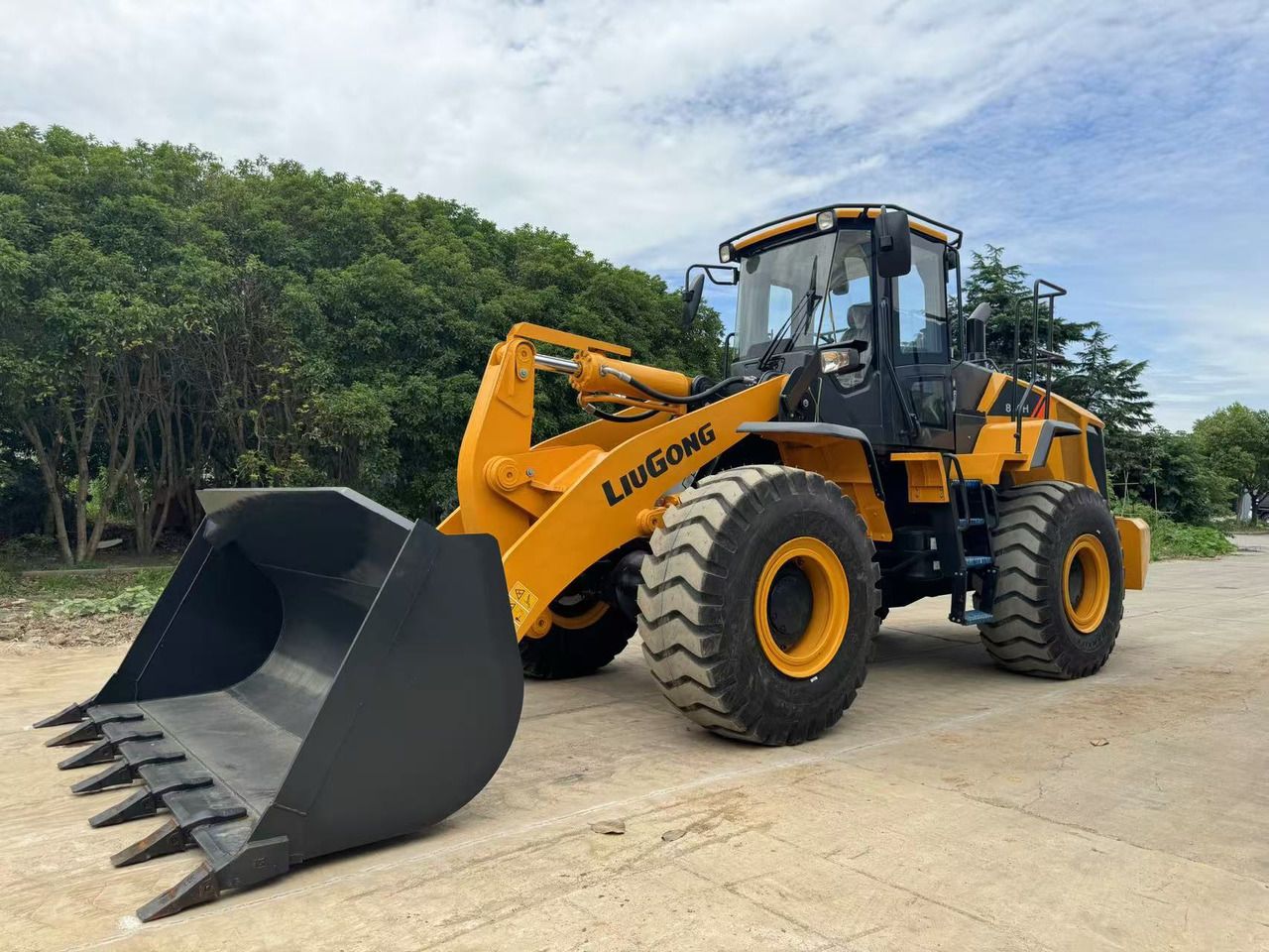 LIUGONG 856H Wheel Loader 5T 217hp 3.0m³ Bucket 175kN Breakout Force Made by LIUGONG - Cargadora de ruedas: foto 5 LIUGONG 856H Wheel Loader 5T 217hp 3.0m³ Bucket 175kN Breakout Force Made by LIUGONG - Cargadora de ruedas: foto 5