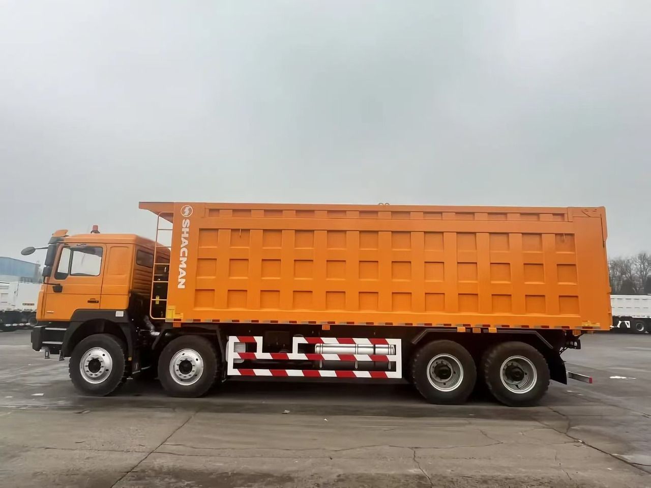 Shacman Used Dumper Truck 6x4 8x4 Good Price 360HP, 380HP, 430HP, 440HP Shacman F3000 - Volquete camión: foto 4 Shacman Used Dumper Truck 6x4 8x4 Good Price 360HP, 380HP, 430HP, 440HP Shacman F3000 - Volquete camión: foto 4