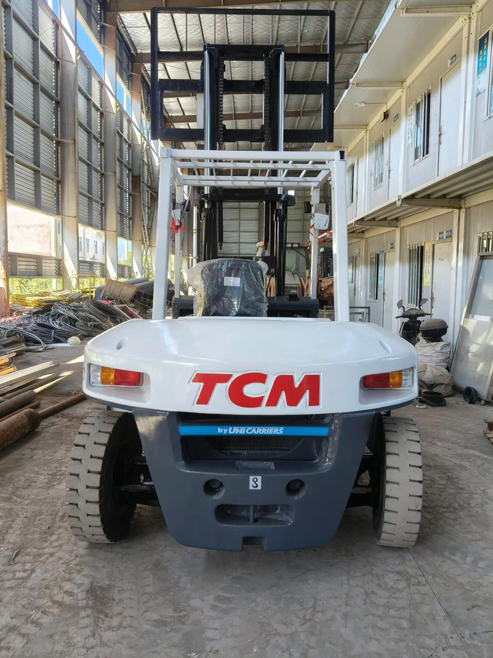 TCM Forklift Truck Secondhand 6 ton Diesel Forklift - Carretilla elevadora diésel: foto 3 TCM Forklift Truck Secondhand 6 ton Diesel Forklift - Carretilla elevadora diésel: foto 3