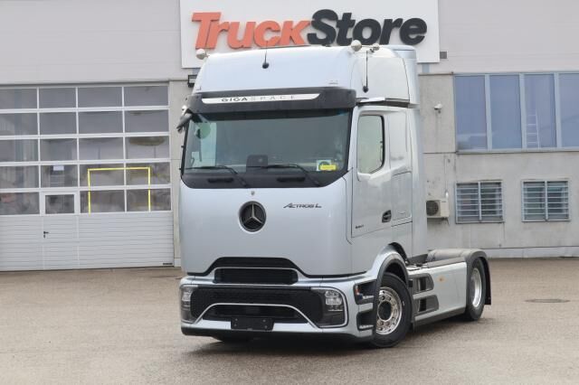 Mercedes-Benz Actros 1853LS - Cabeza tractora: foto 1 Mercedes-Benz Actros 1853LS - Cabeza tractora: foto 1