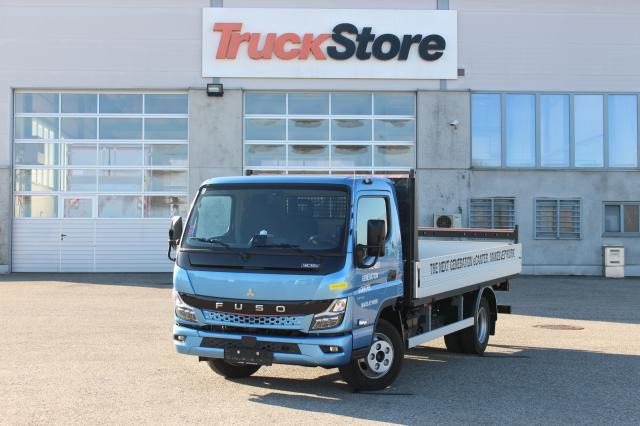 FUSO Canter 4C15E M - BATT. - Caja abierta furgoneta: foto 1 FUSO Canter 4C15E M - BATT. - Caja abierta furgoneta: foto 1