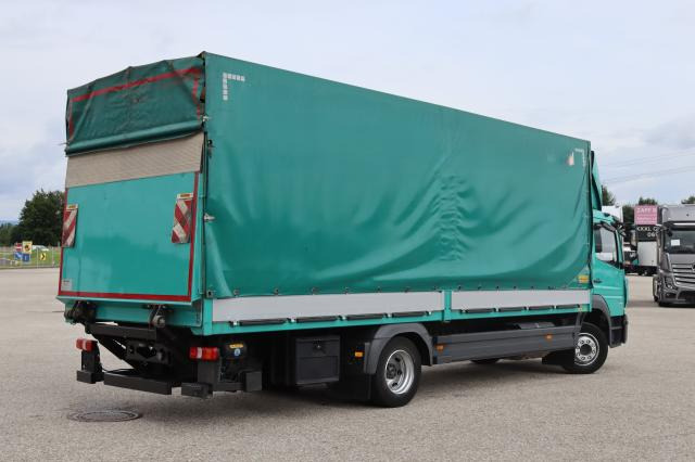Mercedes-Benz Atego 1221 L - Camión lona: foto 3 Mercedes-Benz Atego 1221 L - Camión lona: foto 3