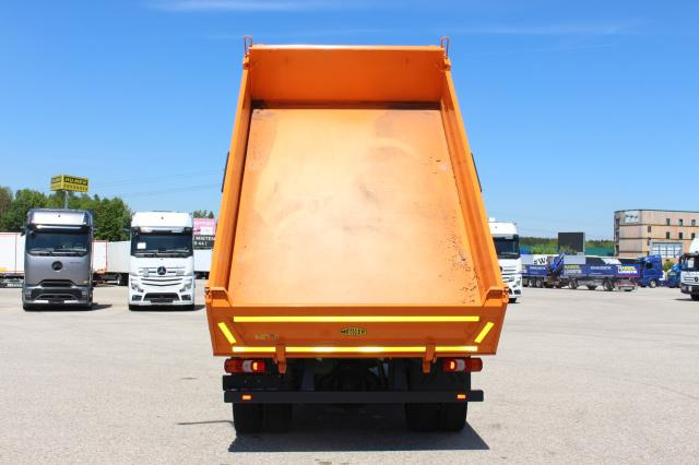Mercedes-Benz Atego 1530AK VORFÜHRER - Volquete camión: foto 5 Mercedes-Benz Atego 1530AK VORFÜHRER - Volquete camión: foto 5