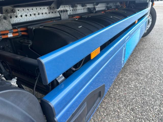 Mercedes-Benz eActros 400 L - Camión caja cerrada: foto 4 Mercedes-Benz eActros 400 L - Camión caja cerrada: foto 4