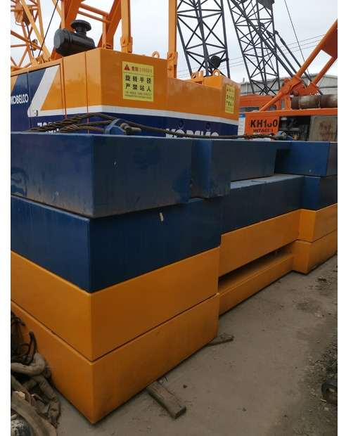 2005 KOBELCO 7150 - Grúa sobre orugas: foto 4 2005 KOBELCO 7150 - Grúa sobre orugas: foto 4