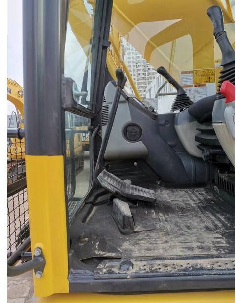 2020 Komatsu PC240LC-8 - Excavadora de cadenas: foto 5 2020 Komatsu PC240LC-8 - Excavadora de cadenas: foto 5