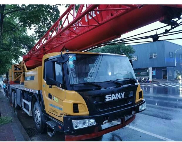 2021 Sany STC300E5 - Autogrúa: foto 4 2021 Sany STC300E5 - Autogrúa: foto 4