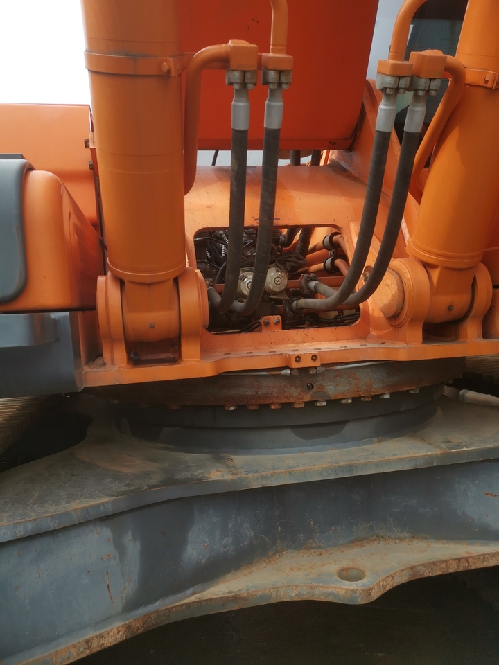 Doosan DX500LC - Excavadora de cadenas: foto 3 Doosan DX500LC - Excavadora de cadenas: foto 3