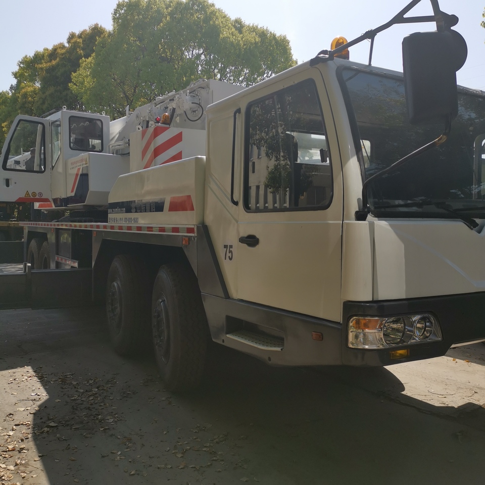 Zoomlion QY70V - Autogrúa: foto 1 Zoomlion QY70V - Autogrúa: foto 1