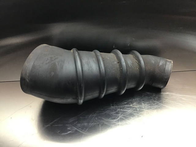 Liebherr Air Filter Hose - Tubo de admisión de aire: foto 4 Liebherr Air Filter Hose - Tubo de admisión de aire: foto 4