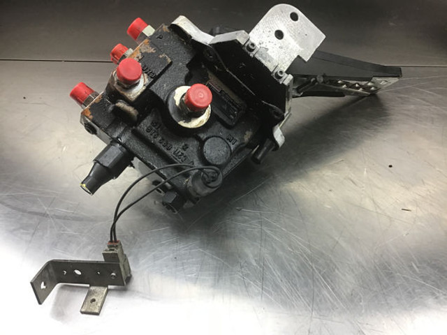 Liebherr Brake Compact Block - Pedal: foto 1 Liebherr Brake Compact Block - Pedal: foto 1