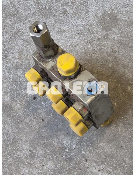 Liebherr Connecting Block - Hidráulica: foto 2 Liebherr Connecting Block - Hidráulica: foto 2