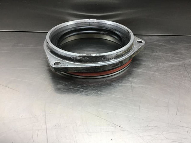 Liebherr Crankshaft Sealing - Motor y piezas: foto 1 Liebherr Crankshaft Sealing - Motor y piezas: foto 1
