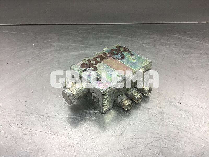 Liebherr Distribution Block - Válvula: foto 2 Liebherr Distribution Block - Válvula: foto 2