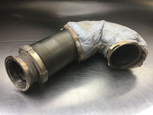 Liebherr Exhaust Duct - Tubo de escape: foto 1 Liebherr Exhaust Duct - Tubo de escape: foto 1