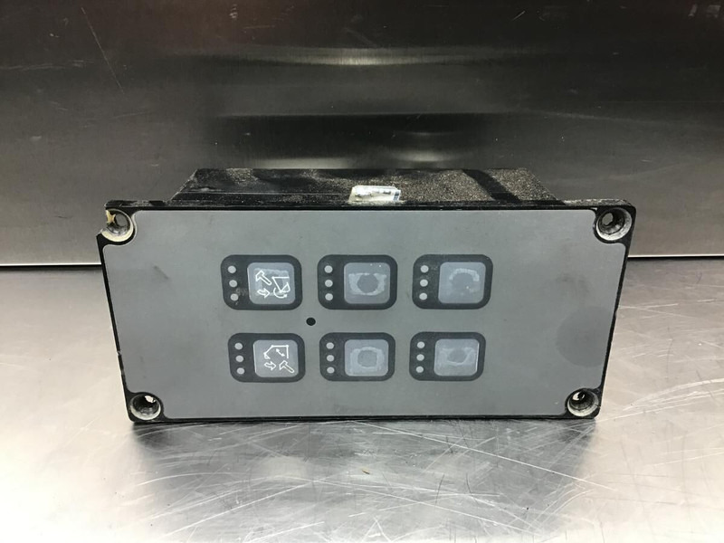 Liebherr Keyboard - Salpicadero: foto 1 Liebherr Keyboard - Salpicadero: foto 1