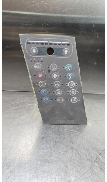 Liebherr Keyboard - Salpicadero: foto 2 Liebherr Keyboard - Salpicadero: foto 2