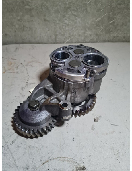 Liebherr LH110 C / LH110 MP / LH110 M / LH110 MPHR / LH 60 C - Bomba de aceite: foto 2 Liebherr LH110 C / LH110 MP / LH110 M / LH110 MPHR / LH 60 C - Bomba de aceite: foto 2