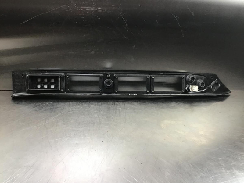 Liebherr LH35 M - Salpicadero: foto 2 Liebherr LH35 M - Salpicadero: foto 2