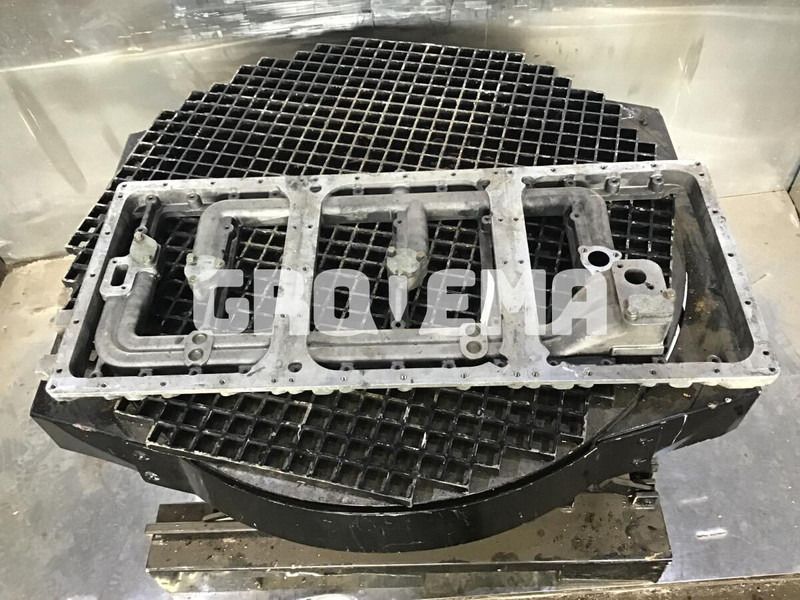 Liebherr Ladder Type Frame - Motor y piezas: foto 2 Liebherr Ladder Type Frame - Motor y piezas: foto 2