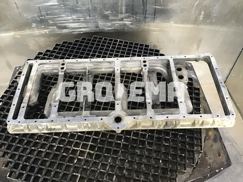 Liebherr Ladder Type Frame - Motor y piezas: foto 3 Liebherr Ladder Type Frame - Motor y piezas: foto 3