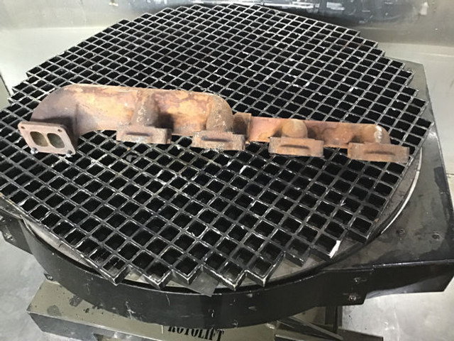 Liebherr - Tubo de escape: foto 2 Liebherr - Tubo de escape: foto 2