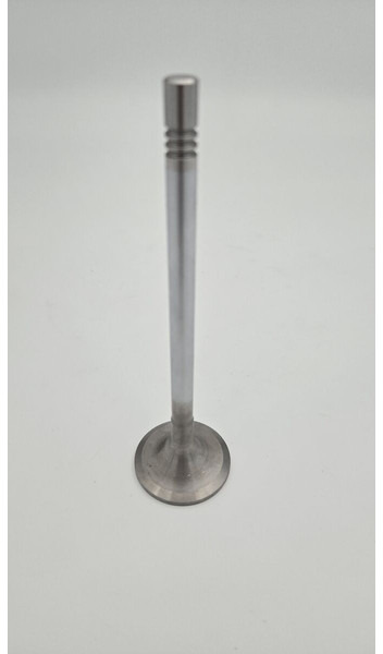 Liebherr - Silenciador/ Sistema de escape: foto 1 Liebherr - Silenciador/ Sistema de escape: foto 1