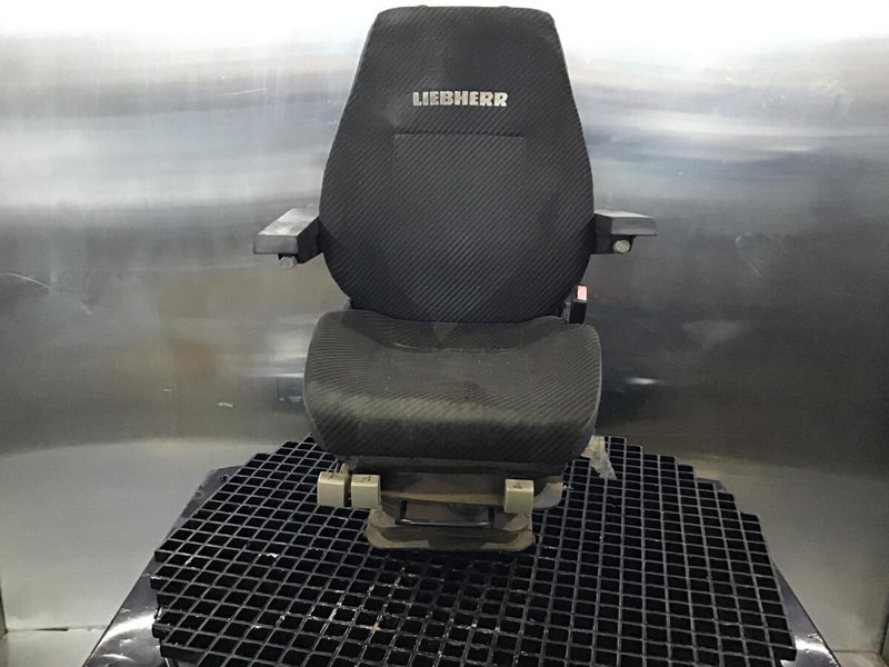 Liebherr R914B / A914C li / A934C Li / A924C Li / A916 / A924B Li / A924 li / A914 Li / A934B Li / A914B Li / R914 / R944C Li / R924 B / - Asiento: foto 2 Liebherr R914B / A914C li / A934C Li / A924C Li / A916 / A924B Li / A924 li / A914 Li / A934B Li / A914B Li / R914 / R944C Li / R924 B / - Asiento: foto 2