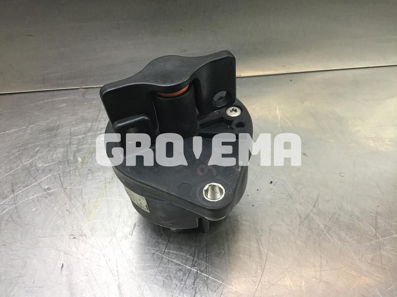 Liebherr R926 COMP / A918 / A918 COMPACT / A920 / R920 / R920 LC / R926 CL / R918 - Sistema eléctrico: foto 2 Liebherr R926 COMP / A918 / A918 COMPACT / A920 / R920 / R920 LC / R926 CL / R918 - Sistema eléctrico: foto 2