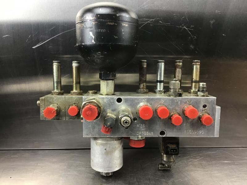 Liebherr R964C / R966 / R970 / R974 / R974C / R976 / R980 - Hidráulica: foto 2 Liebherr R964C / R966 / R970 / R974 / R974C / R976 / R980 - Hidráulica: foto 2