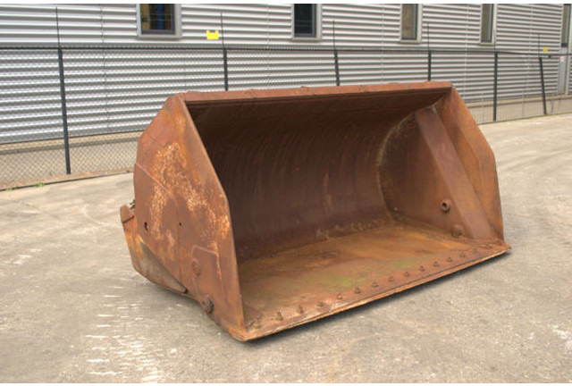 Liebherr Shovelbak Ulrich 84730 Type HY L550-456 - Cazo: foto 1 Liebherr Shovelbak Ulrich 84730 Type HY L550-456 - Cazo: foto 1