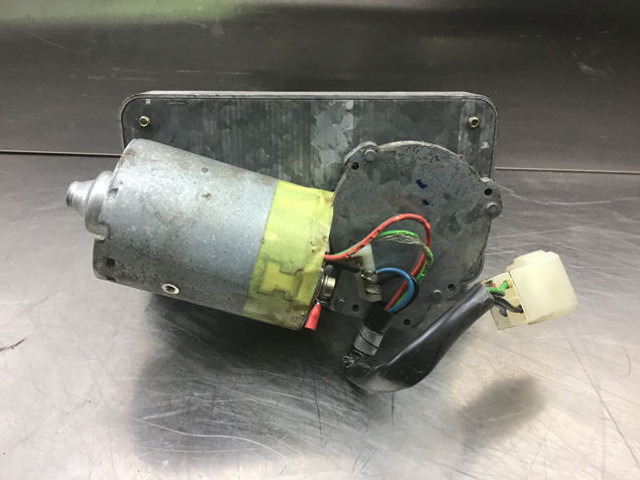 Liebherr Wiper Motor - Limpiaparabrisas: foto 1 Liebherr Wiper Motor - Limpiaparabrisas: foto 1