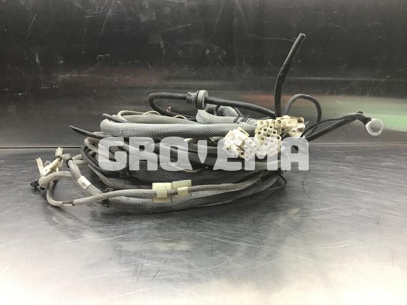 Liebherr Wire Harness - Cables/ Alambres: foto 1 Liebherr Wire Harness - Cables/ Alambres: foto 1