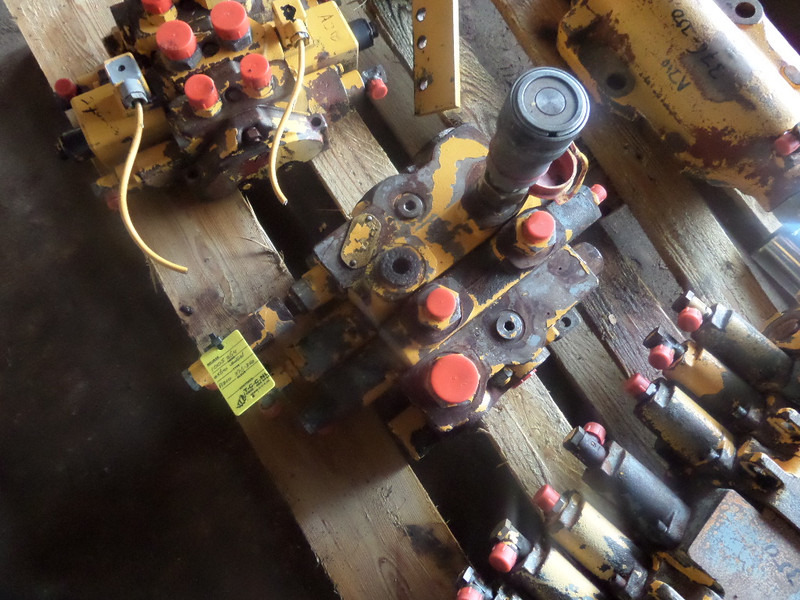 Piezas de recambio Liebherr Control Block: foto 1