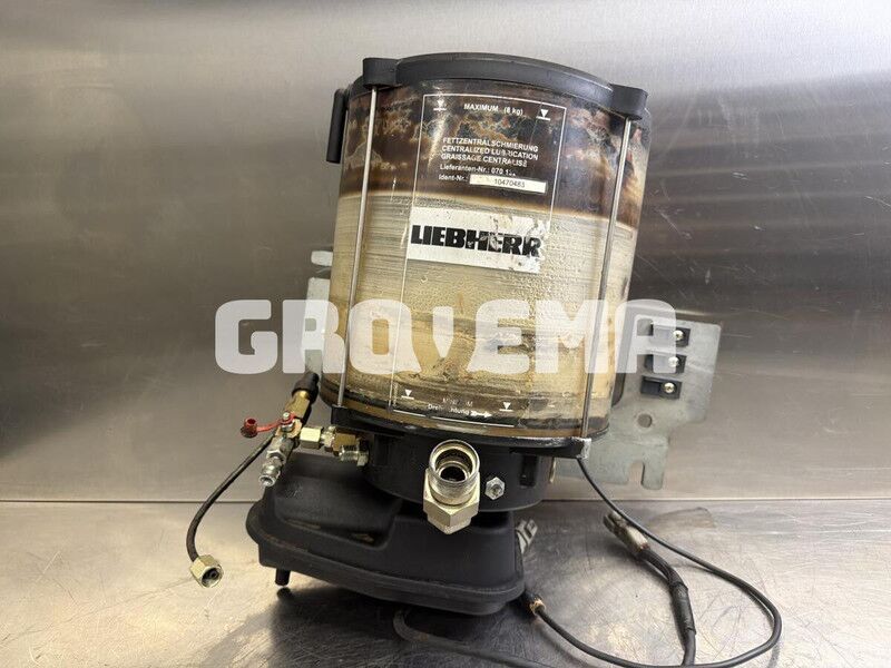 Liebherr Lubrication Pump - Piezas de recambio: foto 1 Liebherr Lubrication Pump - Piezas de recambio: foto 1