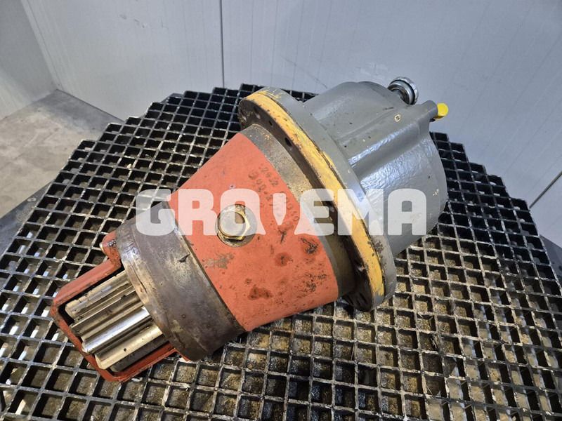 Liebherr SAT275/236 - Piezas de recambio: foto 1 Liebherr SAT275/236 - Piezas de recambio: foto 1