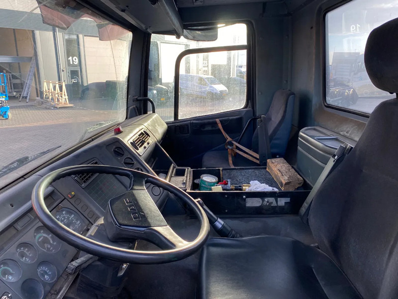 Cabeza tractora DAF CF 75.240 SC / Manual / Euro 1: foto 7