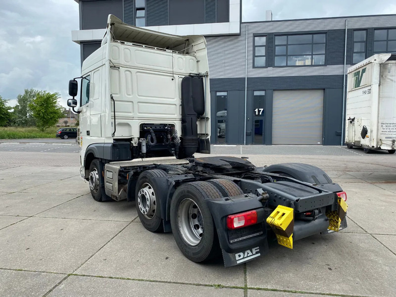 DAF XF 106.480 SC / 6x2/4 / Steering Axle - Cabeza tractora: foto 4 DAF XF 106.480 SC / 6x2/4 / Steering Axle - Cabeza tractora: foto 4