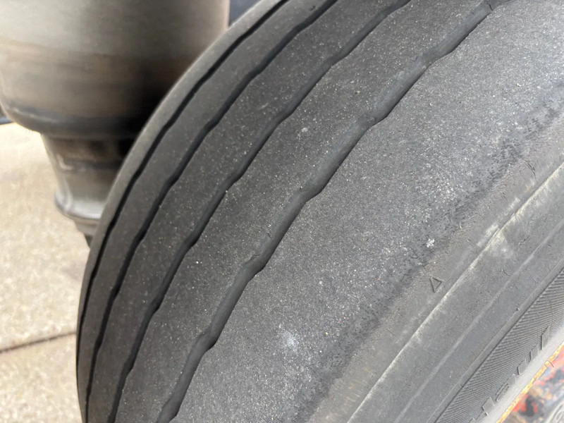 Portacontenedore/ Intercambiable semirremolque D-Tec CT-60-05D / 5 Axles / 3x Steering Axle / 4x Lift Axle / BPW: foto 14 Portacontenedore/ Intercambiable semirremolque D-Tec CT-60-05D / 5 Axles / 3x Steering Axle / 4x Lift Axle / BPW: foto 14