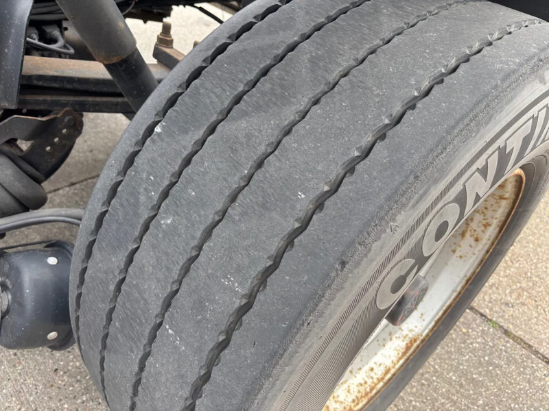 Portacontenedore/ Intercambiable semirremolque D-Tec CT-60-05D / 5 Axles / 3x Steering Axle / 4x Lift Axle / BPW: foto 13 Portacontenedore/ Intercambiable semirremolque D-Tec CT-60-05D / 5 Axles / 3x Steering Axle / 4x Lift Axle / BPW: foto 13