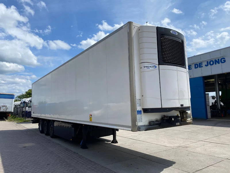 Kögel S24-4 Frigo / Vector 1350 / SAF + Disc / 1x Lift Axle - Frigorífico semirremolque: foto 5 Kögel S24-4 Frigo / Vector 1350 / SAF + Disc / 1x Lift Axle - Frigorífico semirremolque: foto 5