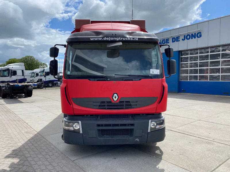 Renault Premium 380 / 6x2/4 / Drinks Transport - Camión caja cerrada: foto 2 Renault Premium 380 / 6x2/4 / Drinks Transport - Camión caja cerrada: foto 2