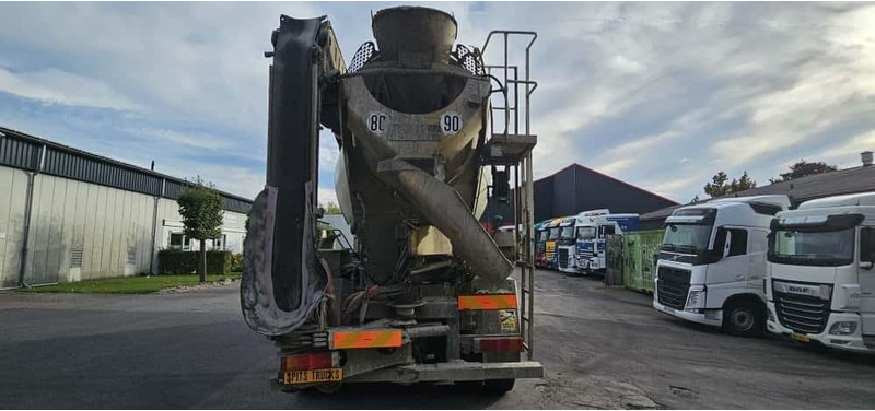 DAF FAD CF-85 Mixer + Manuel + 9M3 - Camión hormigonera: foto 5 DAF FAD CF-85 Mixer + Manuel + 9M3 - Camión hormigonera: foto 5